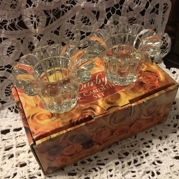 Vintage set of Darby clear crystal flared scalloped  taper candle stick holder - Picture 4 of 8